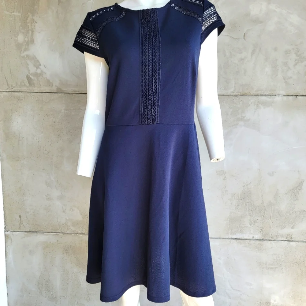 NWOT H&M Navy Blue Lace Eyelet Cap Sleeve Knee-Length Casual Dress Sz M - Picture 9 of 11